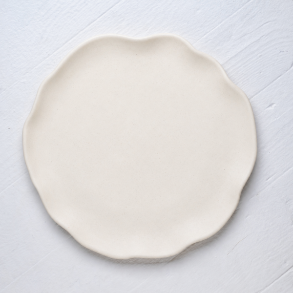 Flutter Off White Dinner Plate - Image 4