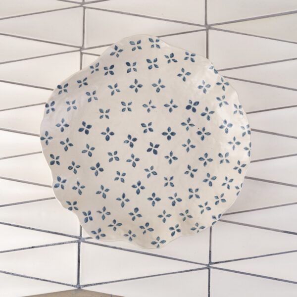 Flutter salad bowl lg tumbled petal press inky navy - Image 2