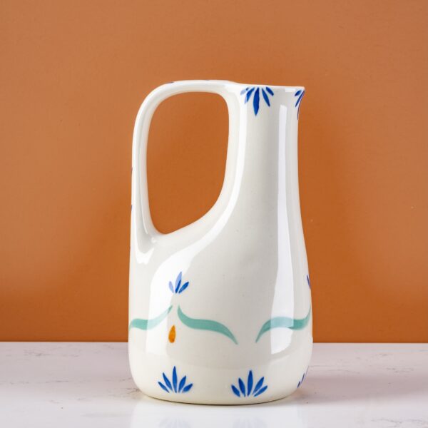 Abstract jug saltwater scribbles